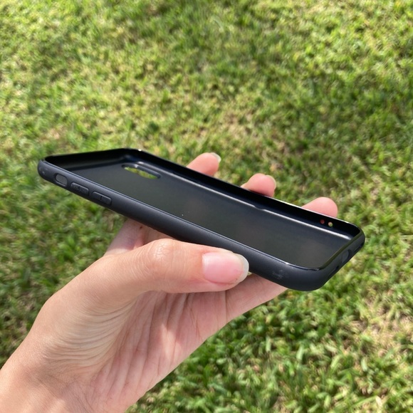 Donald Duck Disney iPhone Case - Picture 8 of 13